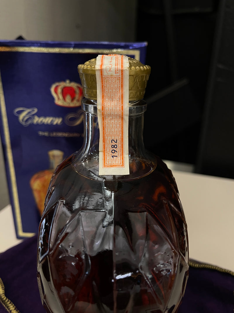 Crown Royal 1982 old bottle 40% 750ml (BOX）