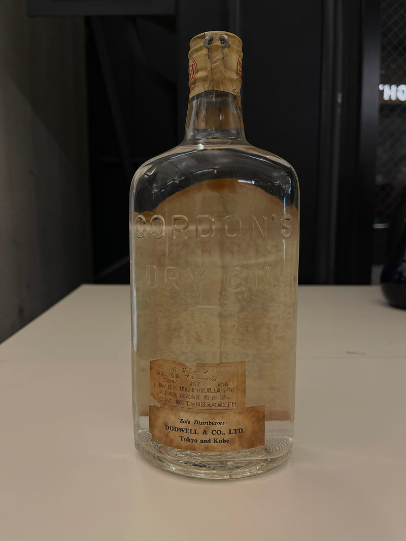 Gordon Dry Gin 70’s Tin cap 750ml 47%